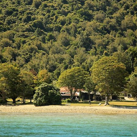 Furneaux Lodge Endeavour Inlet Extérieur photo