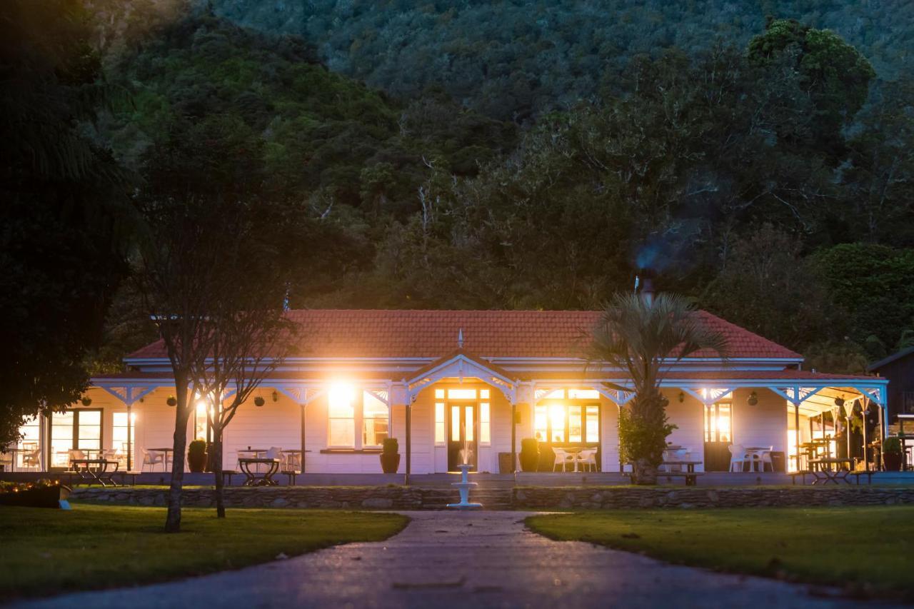 Furneaux Lodge Endeavour Inlet Extérieur photo